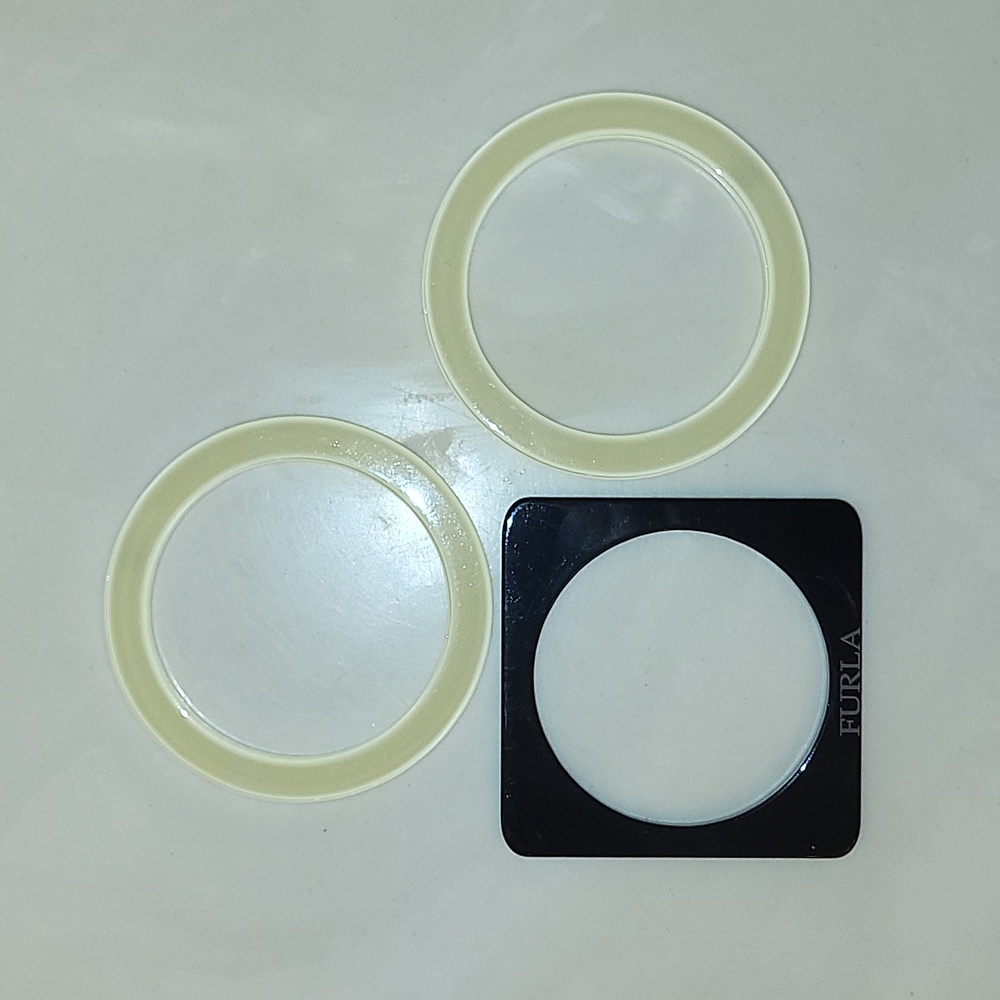 Set of 3 Furla bangles, black and cream